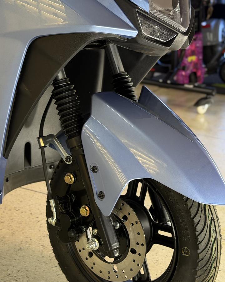 Scooter EVOMAX 1000W na cor Azul na Elétricas Brasil, Anápolis, foto 3