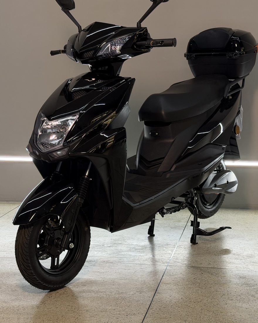 Scooter EVOMAX 1000W na cor Preta na Elétricas Brasil, Anápolis, foto 1
