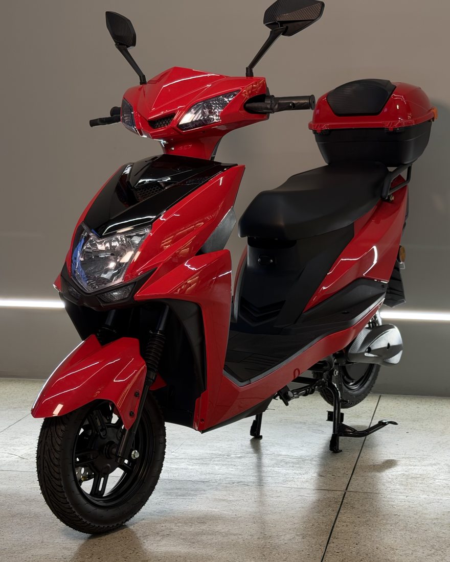 Scooter EVOMAX 1000W na cor Vermelha na Elétricas Brasil, Anápolis, foto 1